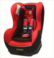 001-auto-sediste-ferrari